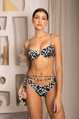 Utopia Retro Black and White